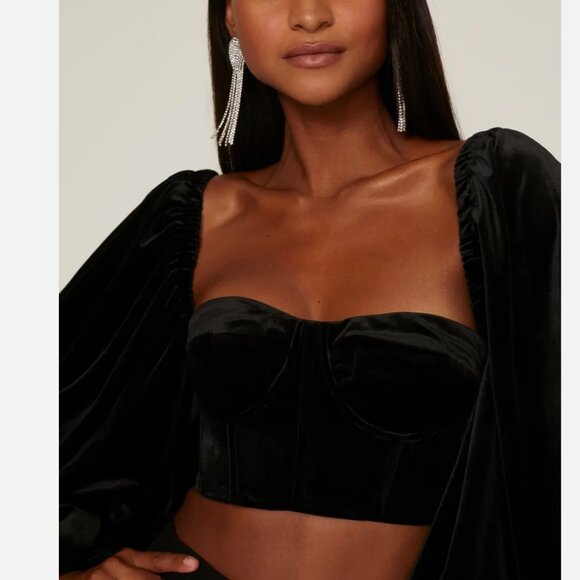 Bronx and Banco Maria Black Velvet Retro Glam Crop Top Women's size XS/US 2 - Picture 3 of 12